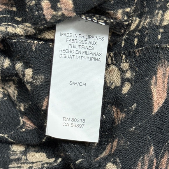 Lucky Brand Black multi notch V-neck  Peasant blouse Sz S Fall Boho chic - Picture 8 of 8